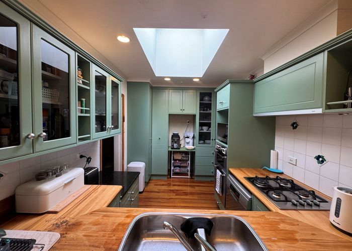  at 140 Victoria Avenue, Hokowhitu, Palmerston North, Manawatu / Whanganui