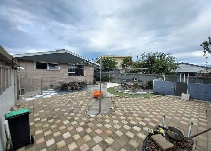  at 1 Rosanna Place, Aranui, Christchurch