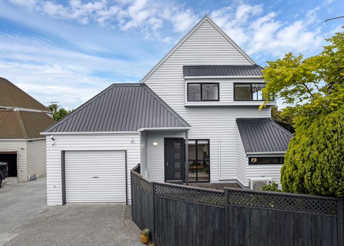  at 1/8 Priestley Drive, Bucklands Beach, Manukau City, Auckland