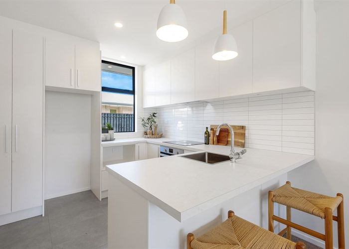  at 2/63 Poulson Street, Addington, Christchurch