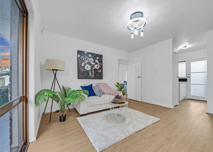  at 2/4173A Great North Road, Glen Eden, Waitakere City, Auckland