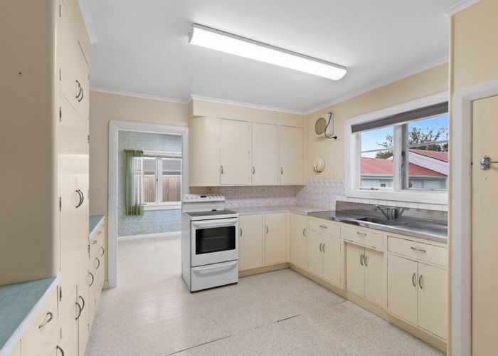  at 10 Clarke Avenue, Te Aroha, Matamata-Piako, Waikato