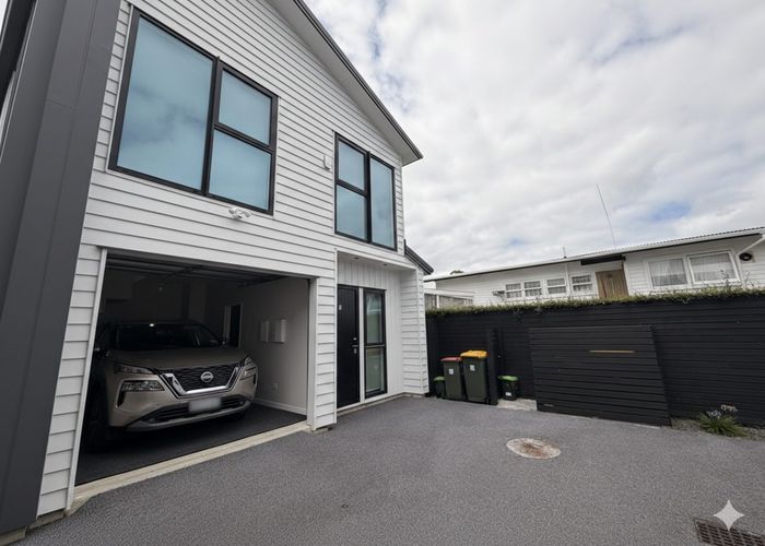  at 113A Rathgar Road, Henderson, Waitakere City, Auckland
