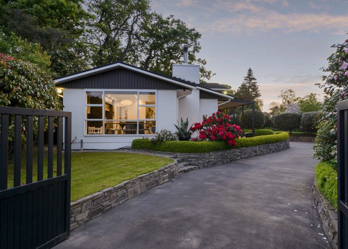  at 10 Archdall Place, Avonhead, Christchurch