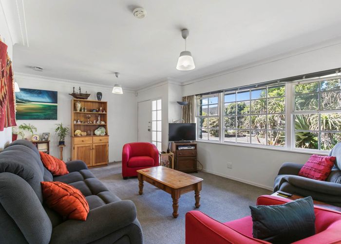  at 5/10 Alana Place, Mount Wellington, Auckland