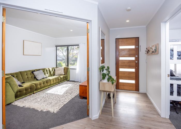  at 33 Ayrshire Drive, Grandview Heights, Hamilton