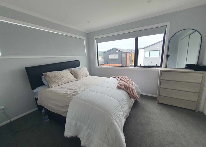  at 4 Gloaming Lane, Wallaceville, Upper Hutt, Wellington