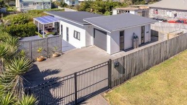  at 47 Seafront Road, Castlecliff, Whanganui