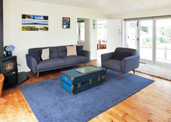  at 11 Fabrin Street, Foxton Beach, Foxton