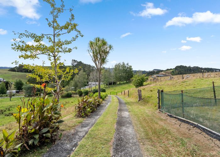  at 310 Whananaki North Road, Opuawhanga, Hikurangi