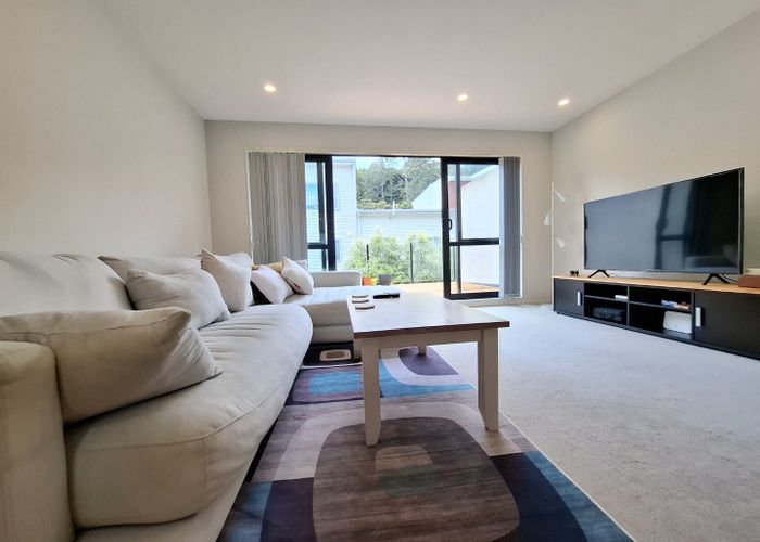  at 10/5 Perekia Street, Albany, North Shore City, Auckland