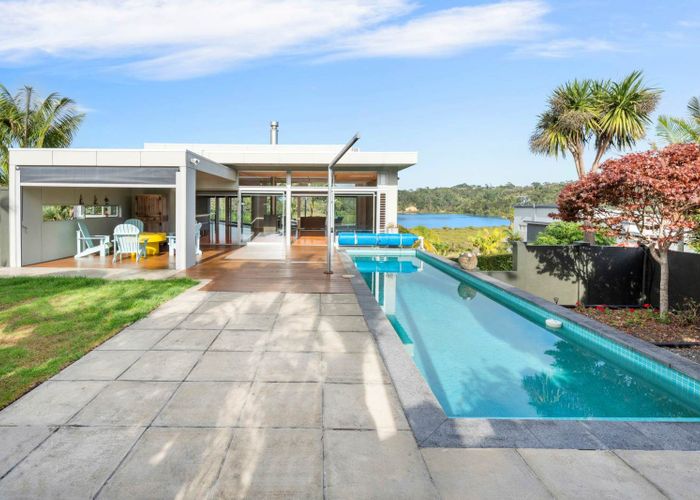 at 21 Schopolo Place, Schnapper Rock, North Shore City, Auckland