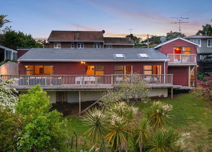  at 26a Huron Street, Takapuna, North Shore City, Auckland