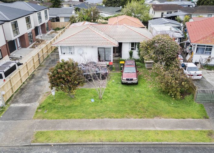 at 32 Sharland Avenue, Manurewa, Manukau City, Auckland