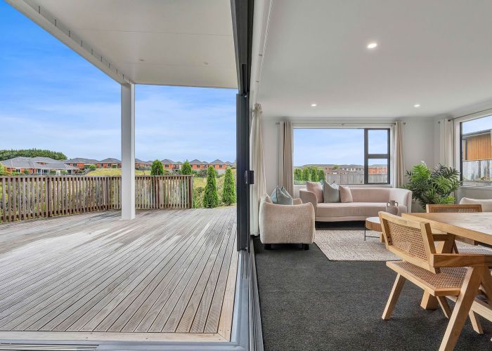  at 71 Cyrus Street, Whalers Gate, New Plymouth, Taranaki