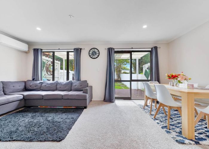 at 20 Chapel Road, Flat Bush, Manukau City, Auckland