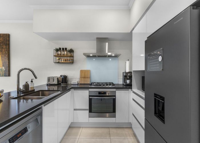  at 10 Malcolm Calder Road, Hobsonville, Waitakere City, Auckland