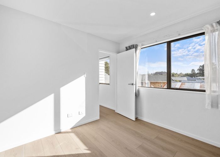  at 16D Gossamer Dr, Pakuranga Heights, Manukau City, Auckland