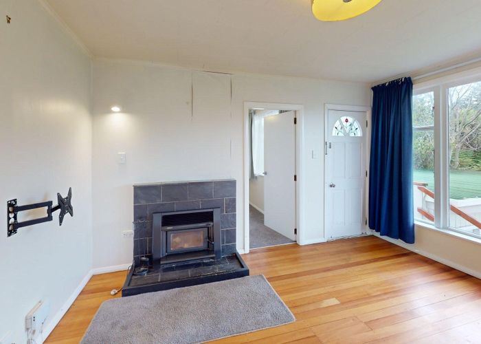  at 33 Dale Road, Raumati South, Kapiti Coast, Wellington