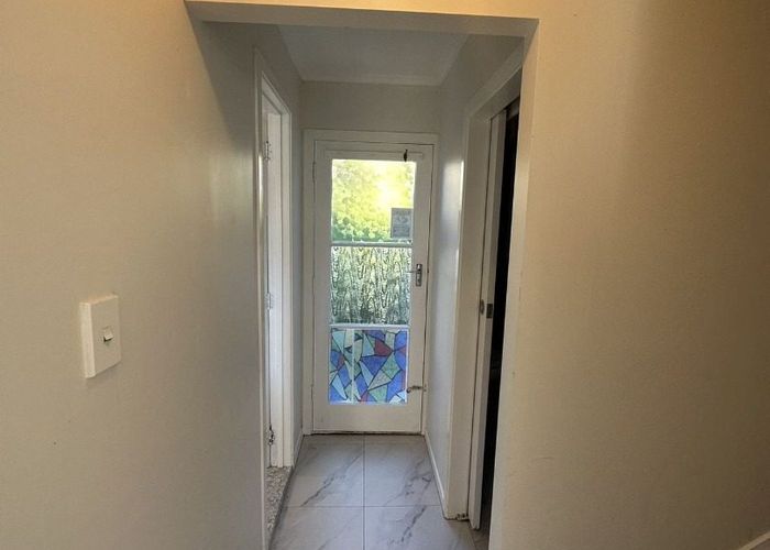  at 25 Ellice Road, Totara Vale, North Shore City, Auckland