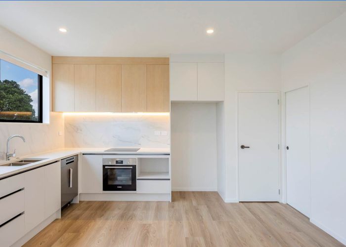  at Lot 1/165 Wiseley Road, West Harbour, Waitakere City, Auckland