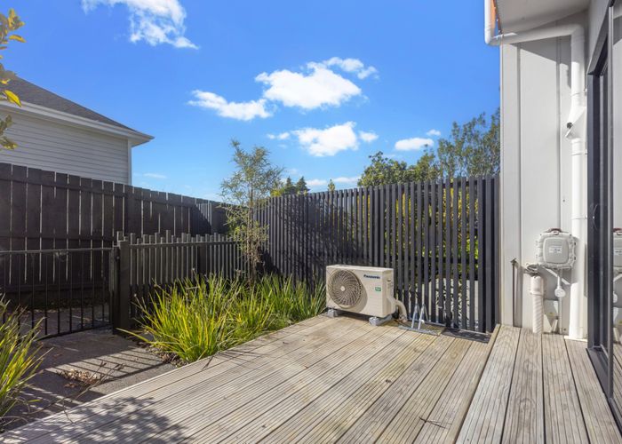  at 329E Rangatira Road, Beach Haven, North Shore City, Auckland