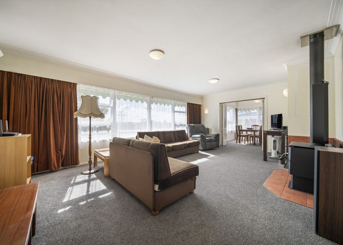  at 8 Kendrick Place, Blockhouse Bay, Auckland City, Auckland