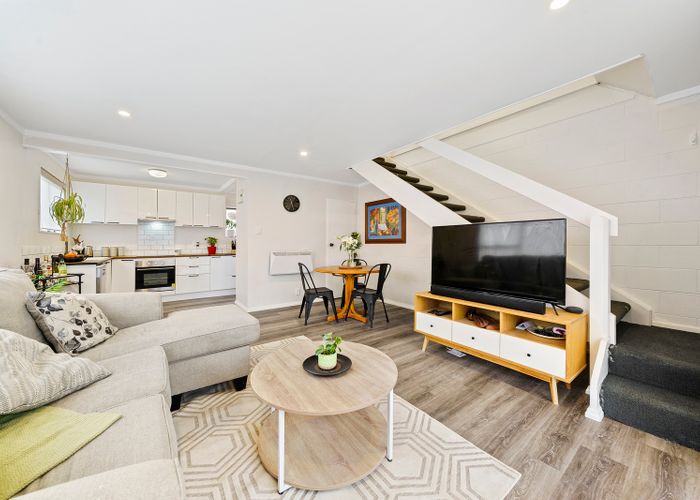  at 4/2 Ararino Street, Trentham, Upper Hutt