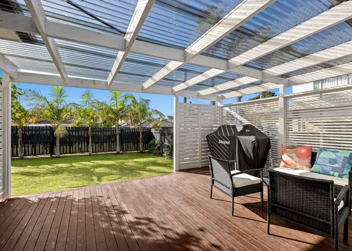  at 40 Walton Street, Red Beach, Red Beach