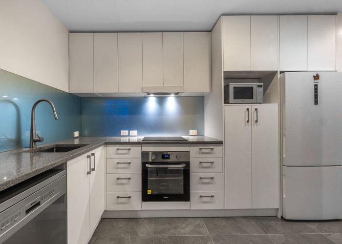  at 2F/38 James Cook Crescent, Remuera, Auckland City, Auckland