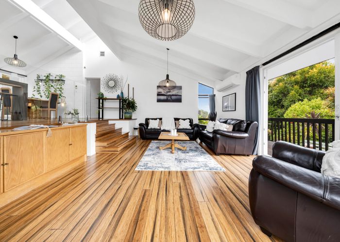  at 178 Bleakhouse Road, Mellons Bay, Manukau City, Auckland