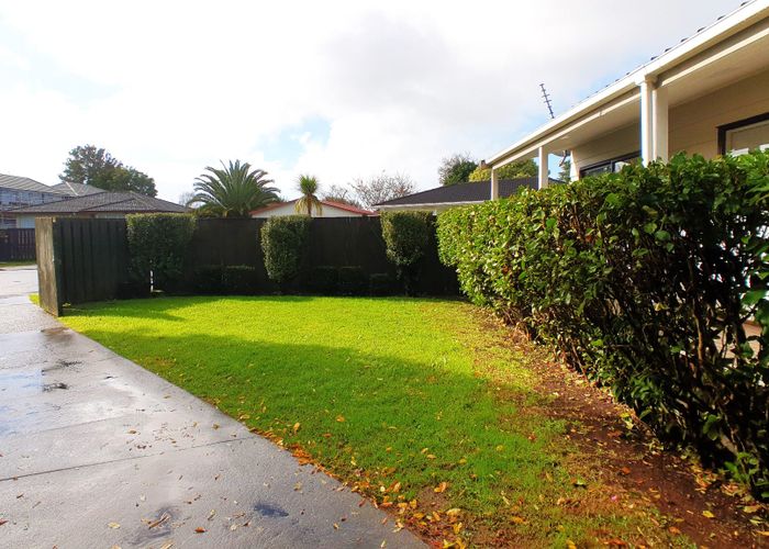  at 19 Greenock Road, Ranui, Auckland