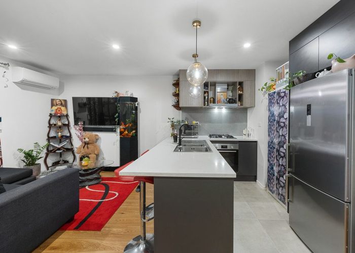  at 4/143 Portage Road, New Lynn, Waitakere City, Auckland