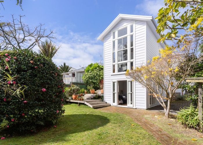  at 9 Wellpark Avenue, Grey Lynn, Auckland City, Auckland
