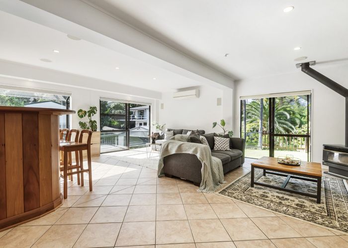  at 74B Glamorgan Drive, Torbay, North Shore City, Auckland