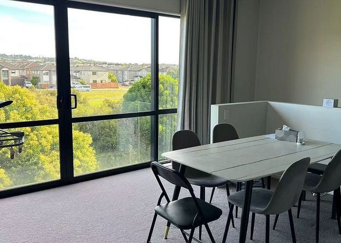  at Flat Bush, Manukau City, Auckland