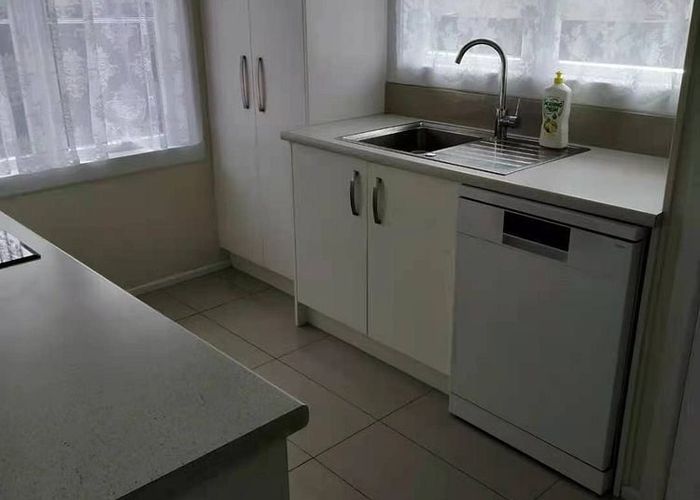  at 1/38 Edwards Avenue, Henderson, Waitakere City, Auckland