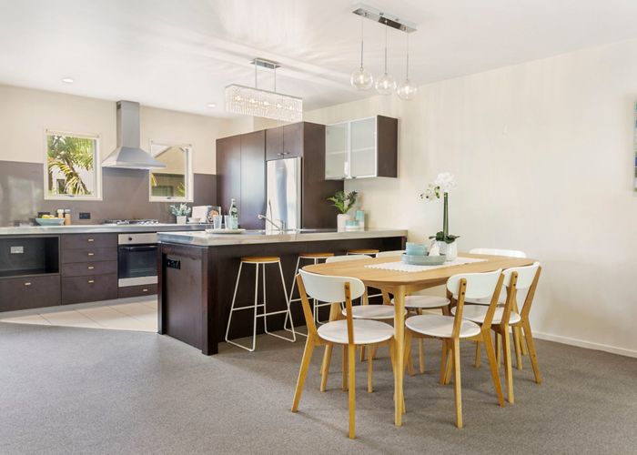  at 24/21 Hunters Park Drive, Three Kings, Auckland City, Auckland