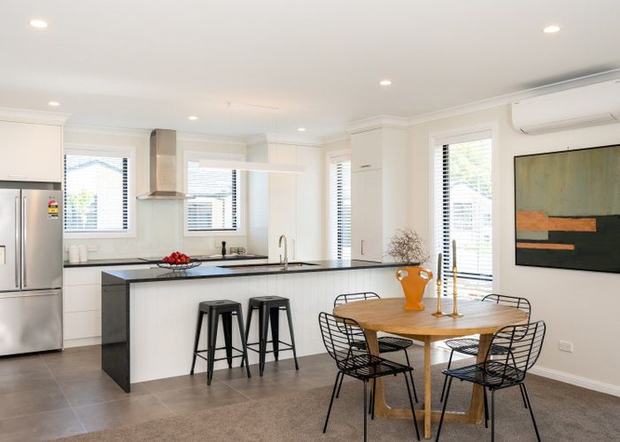  at 52 Read Crescent, LOMBARDY, Willowbrook Community, Clive, Hastings, Hawke's Bay