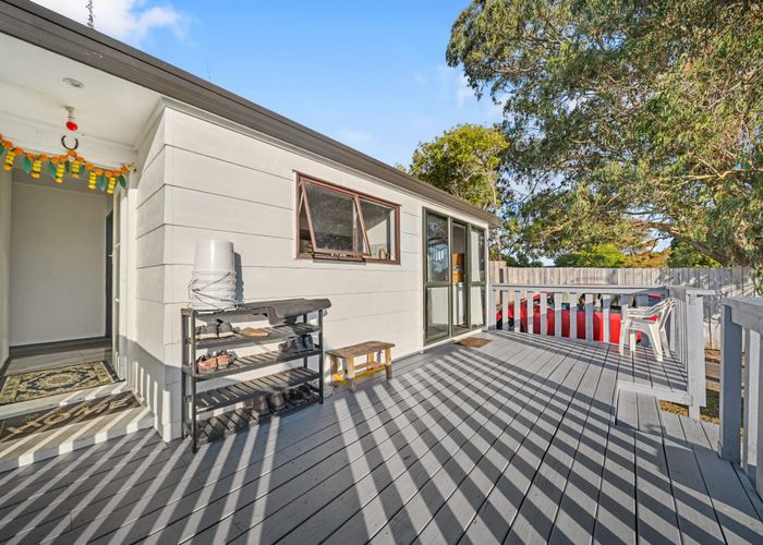  at 1/18 Frobisher Way, Manurewa, Manukau City, Auckland