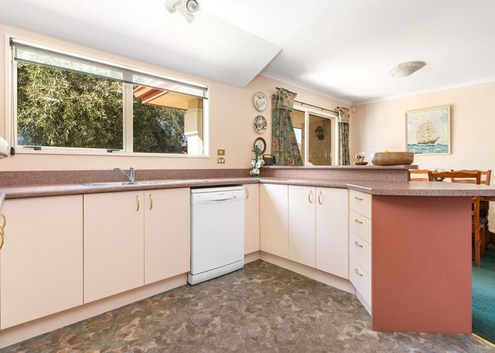  at 68 Eastwood Rise, Waimairi Beach, Christchurch