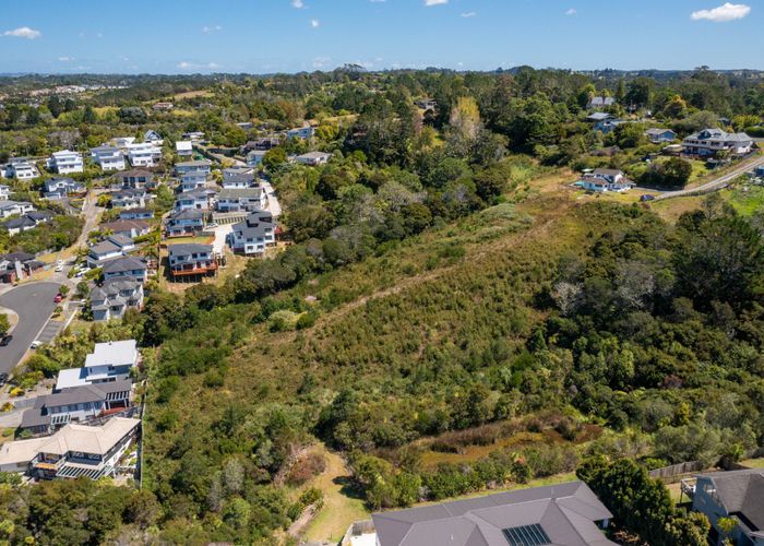  at 95 Lonely Track Road, Fairview Heights, North Shore City, Auckland