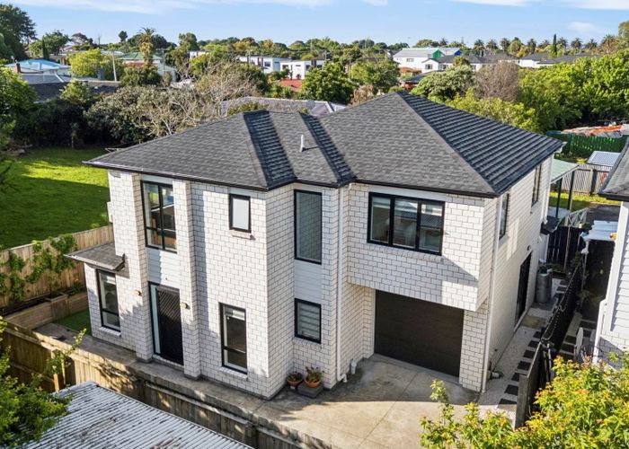  at 17d Kerrydale Road, Manurewa, Manukau City, Auckland