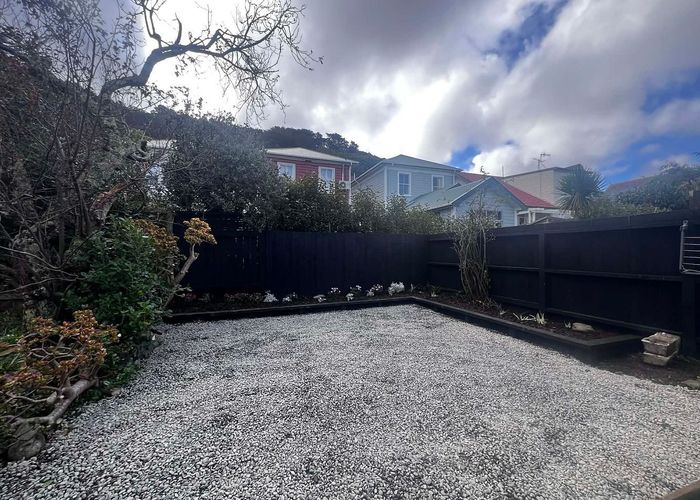  at 74 Tinakori Road, Thorndon, Wellington, Wellington