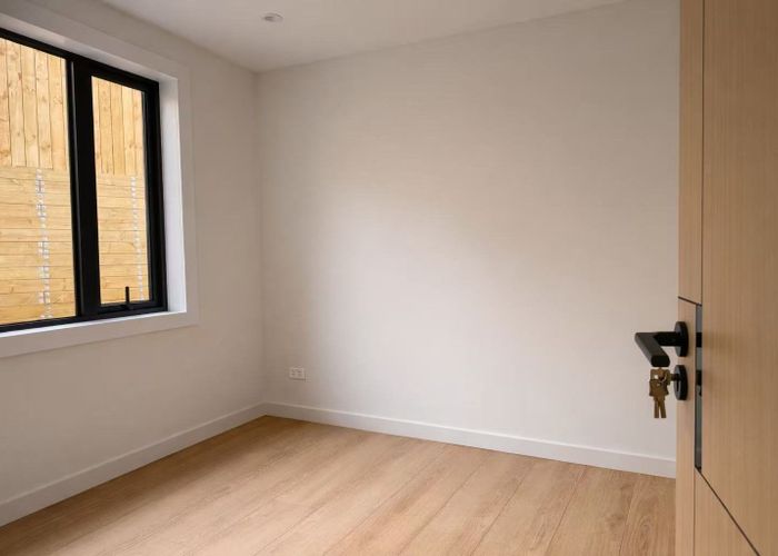  at 2/147 Boundry Road, Clover Park, Manukau City, Auckland