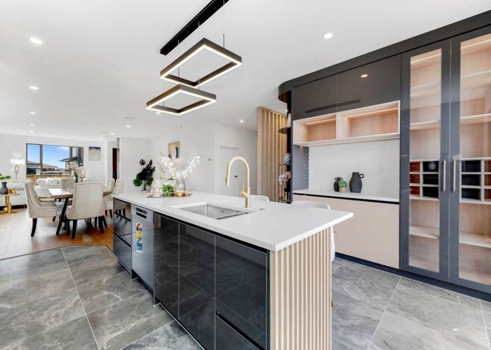  at 6 Bendridge Street, Flat Bush, Manukau City, Auckland