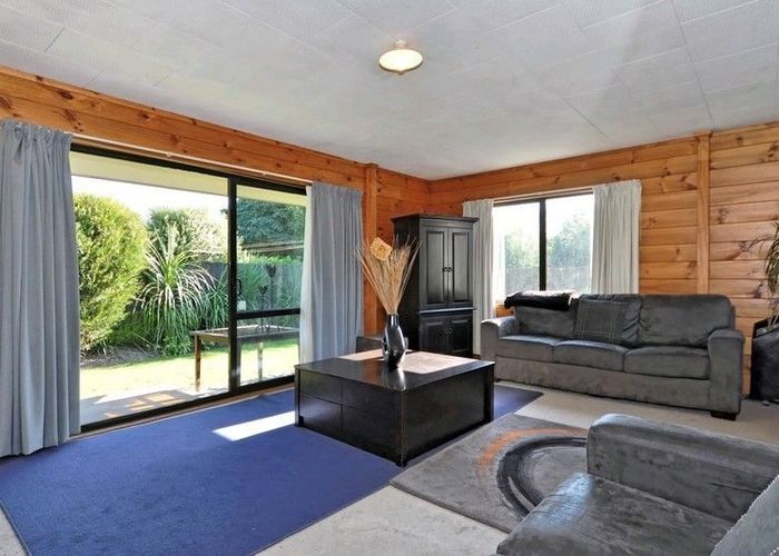  at 54B Springs Rd, Hornby, Christchurch City, Canterbury