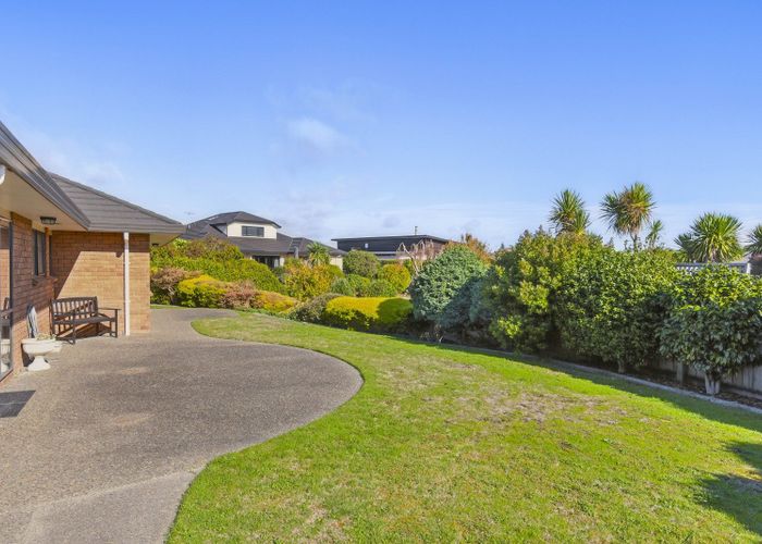  at 80 Regent Drive, Paraparaumu Beach, Kapiti Coast, Wellington