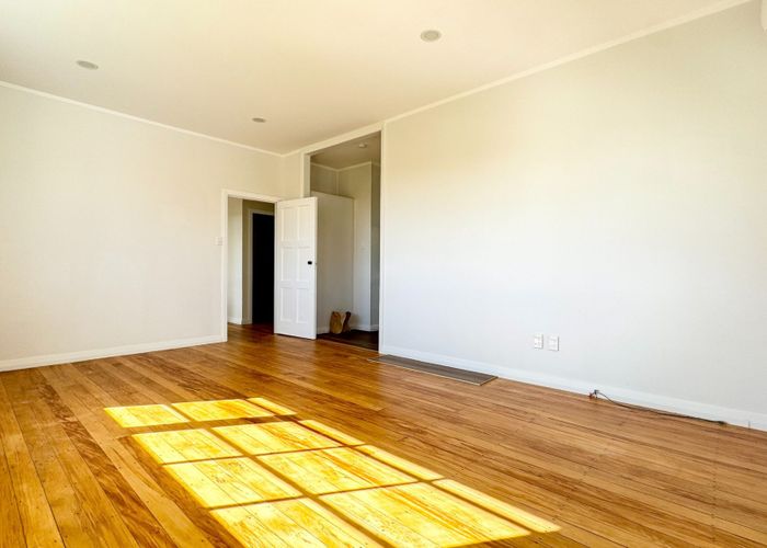  at 14 Kurahaupo Street, Orakei, Auckland