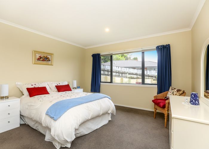  at 12 Kororako Grove, Whalers Gate, New Plymouth